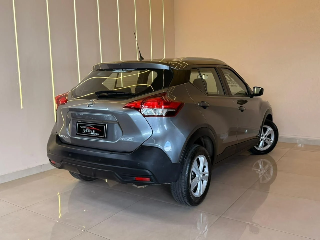 NISSAN KICKS