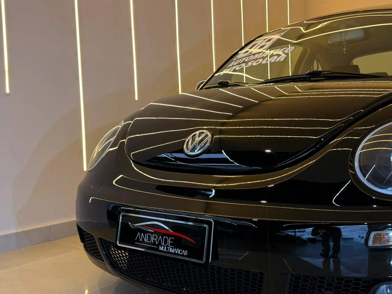 VOLKSWAGEN NEW BEETLE
