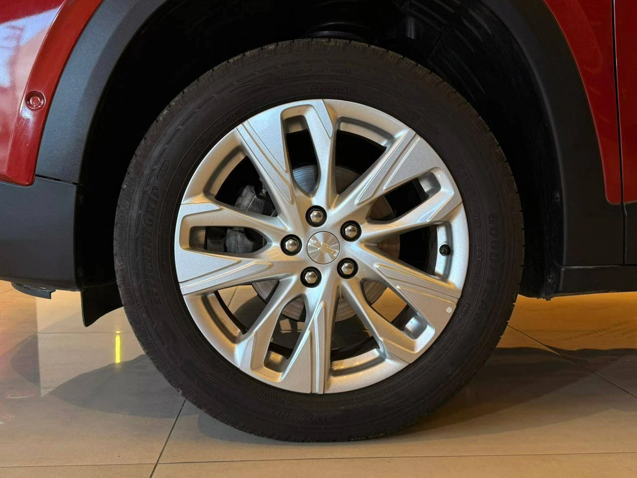 CHEVROLET TRACKER