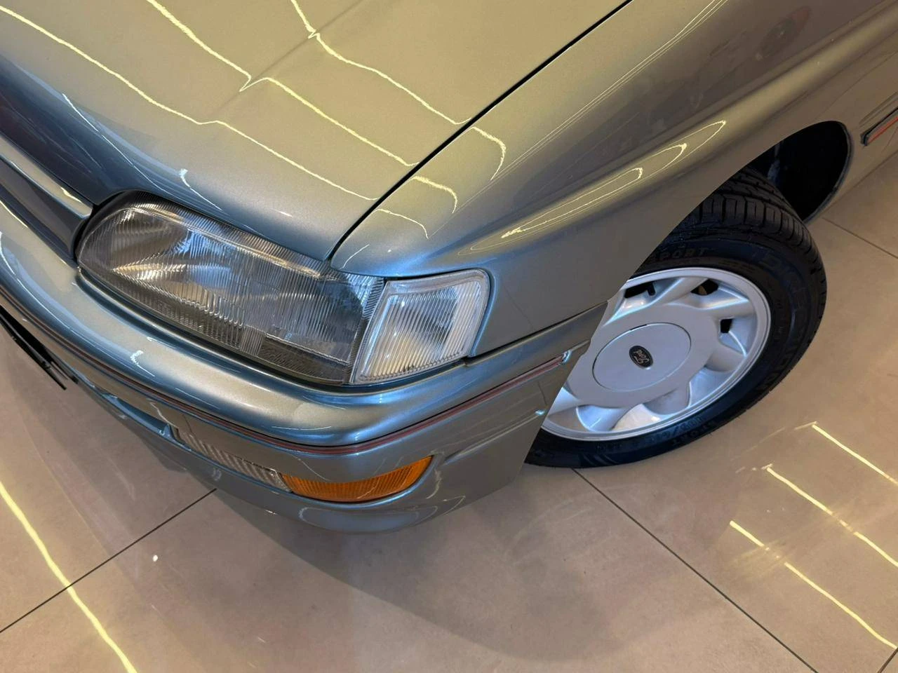 FORD ESCORT