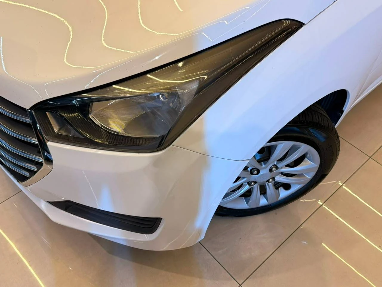 HYUNDAI HB20S