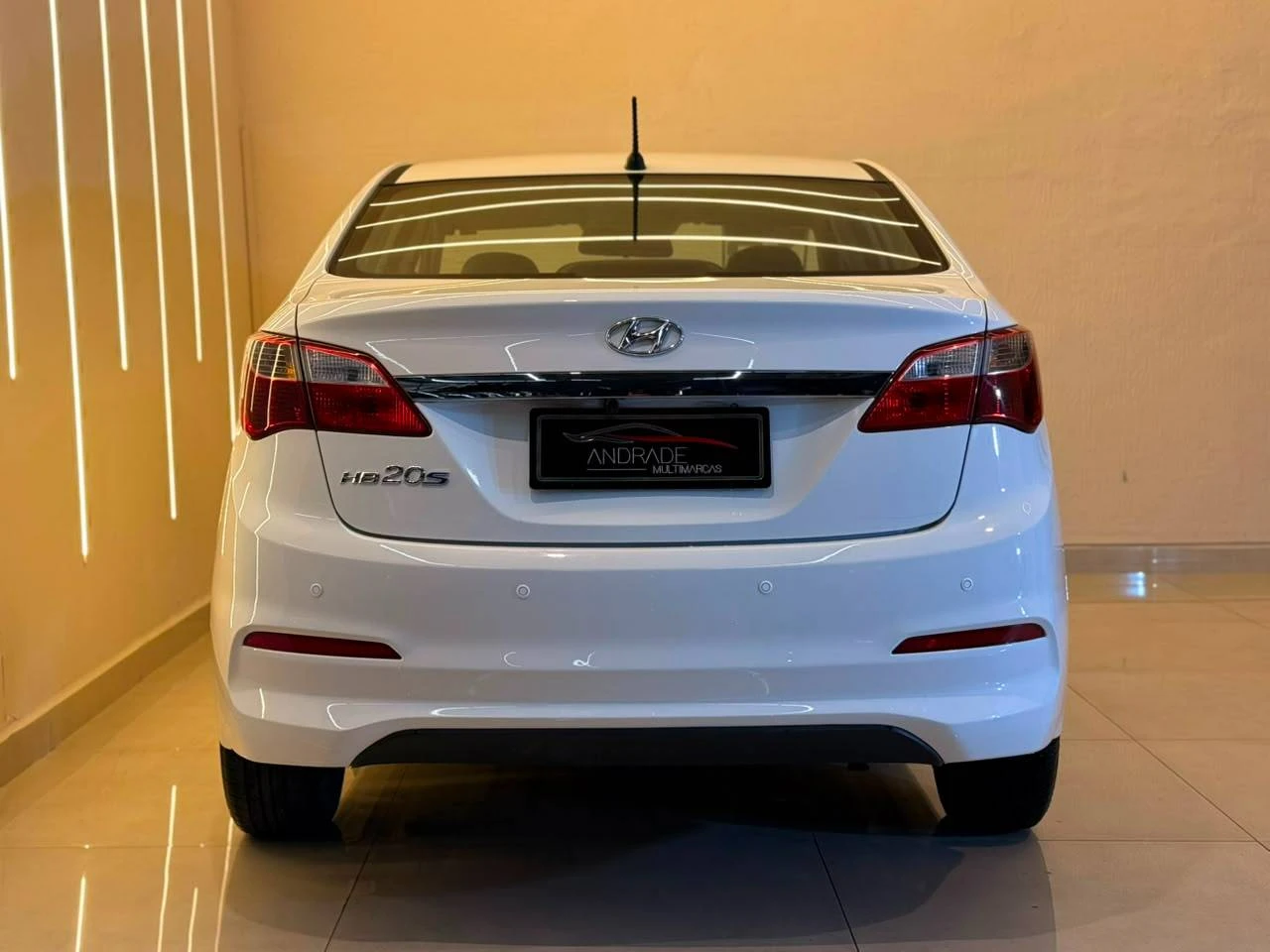 HYUNDAI HB20S