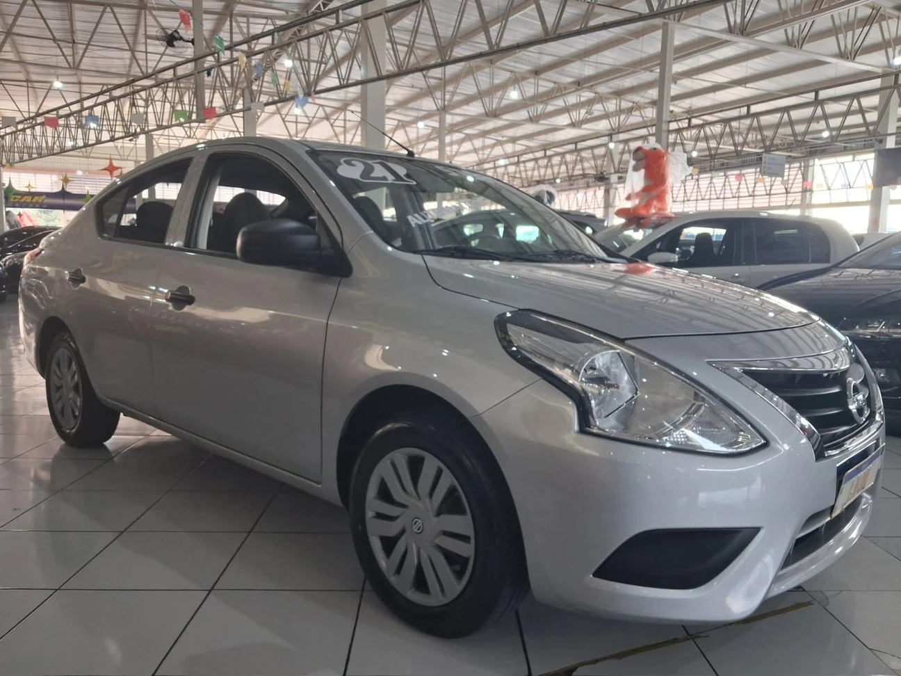 NISSAN VERSA
