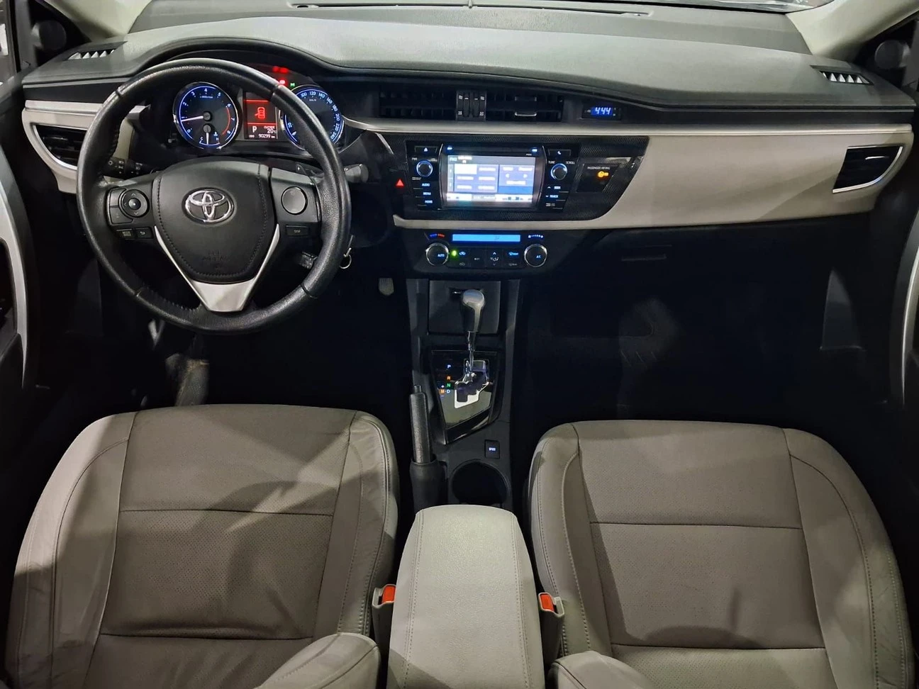 TOYOTA COROLLA