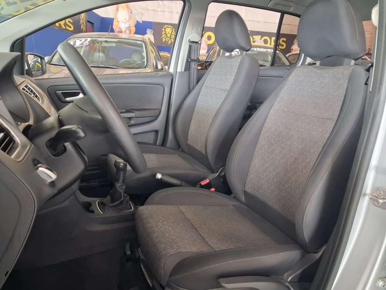 VOLKSWAGEN FOX