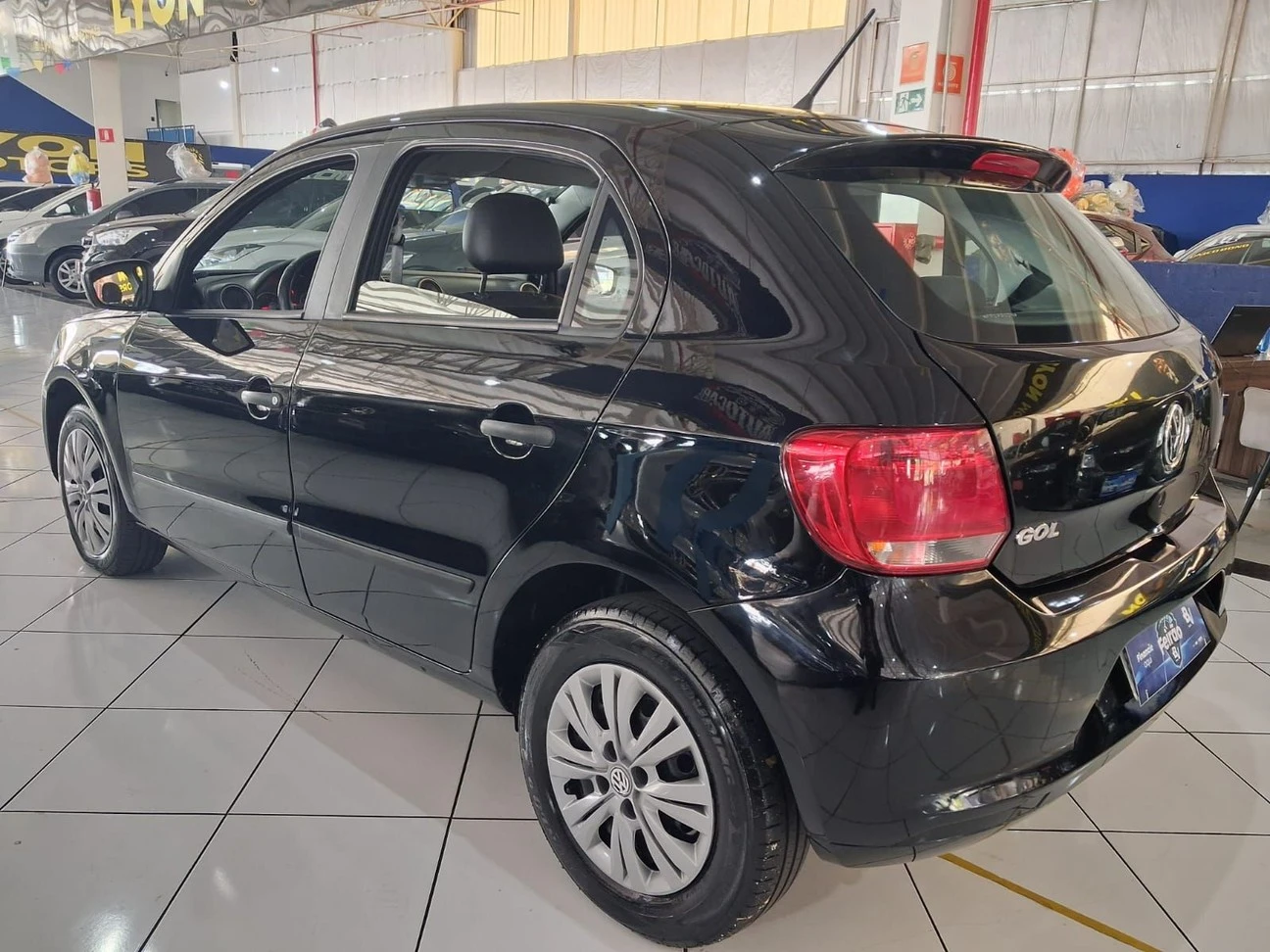 VOLKSWAGEN GOL