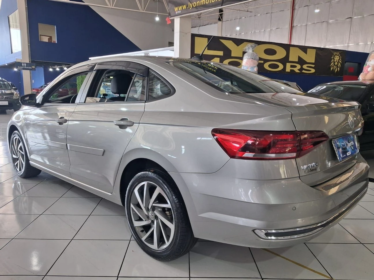 VOLKSWAGEN VIRTUS