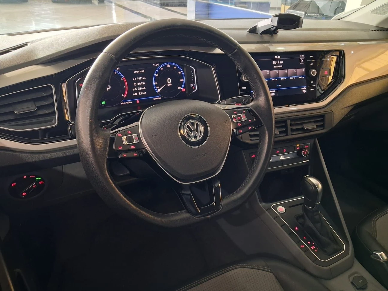 VOLKSWAGEN VIRTUS