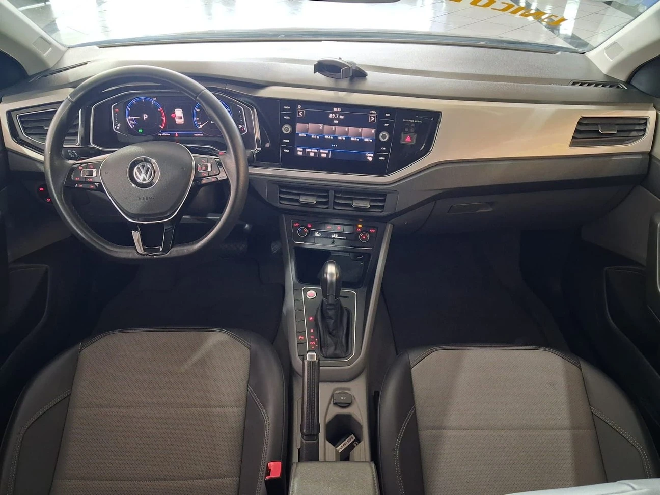 VOLKSWAGEN VIRTUS