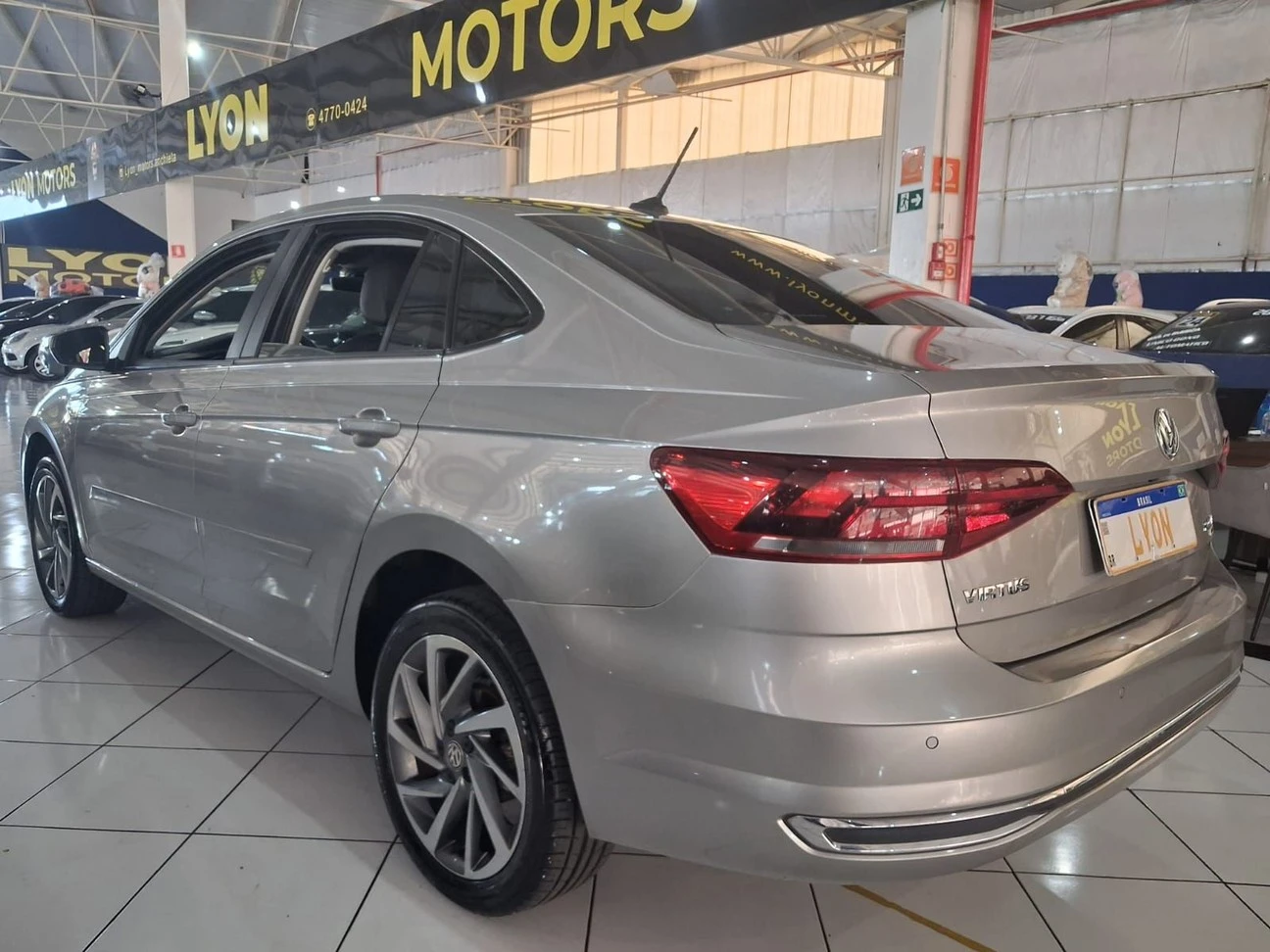 VOLKSWAGEN VIRTUS