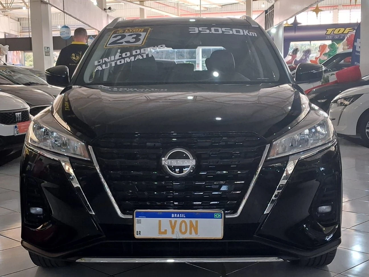 NISSAN KICKS