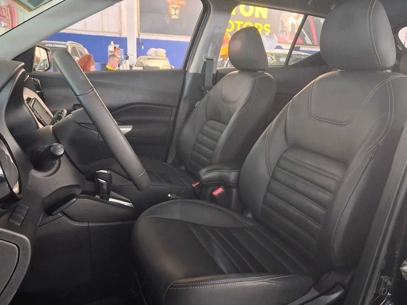 NISSAN KICKS