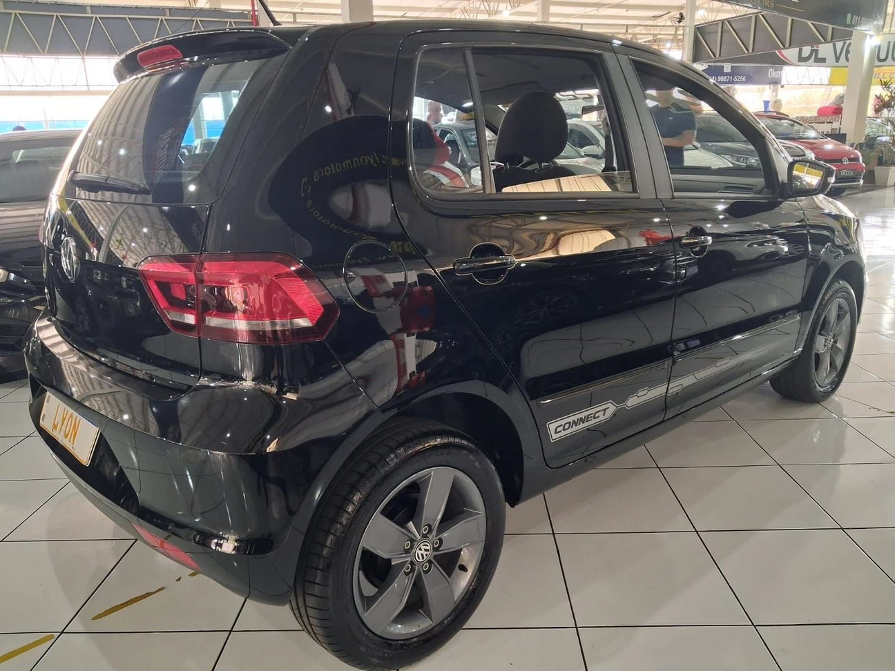 VOLKSWAGEN FOX
