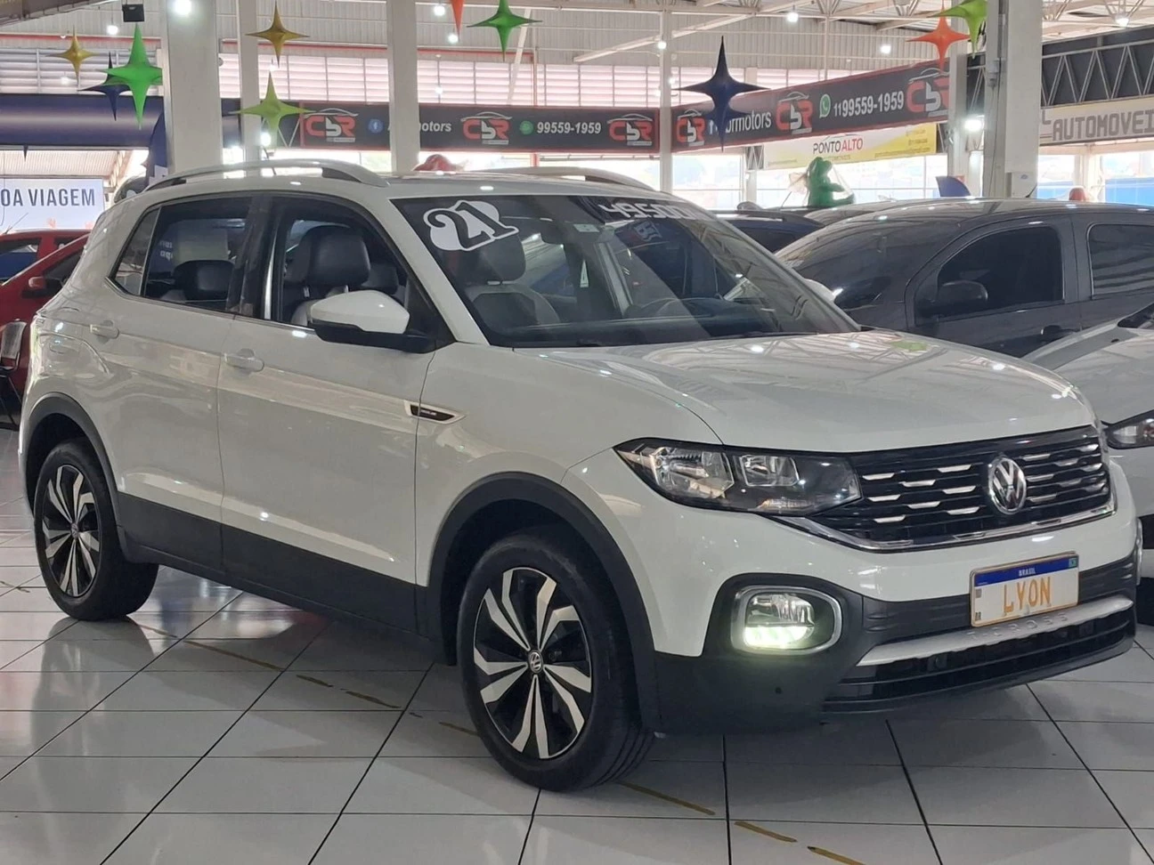 VOLKSWAGEN T-CROSS