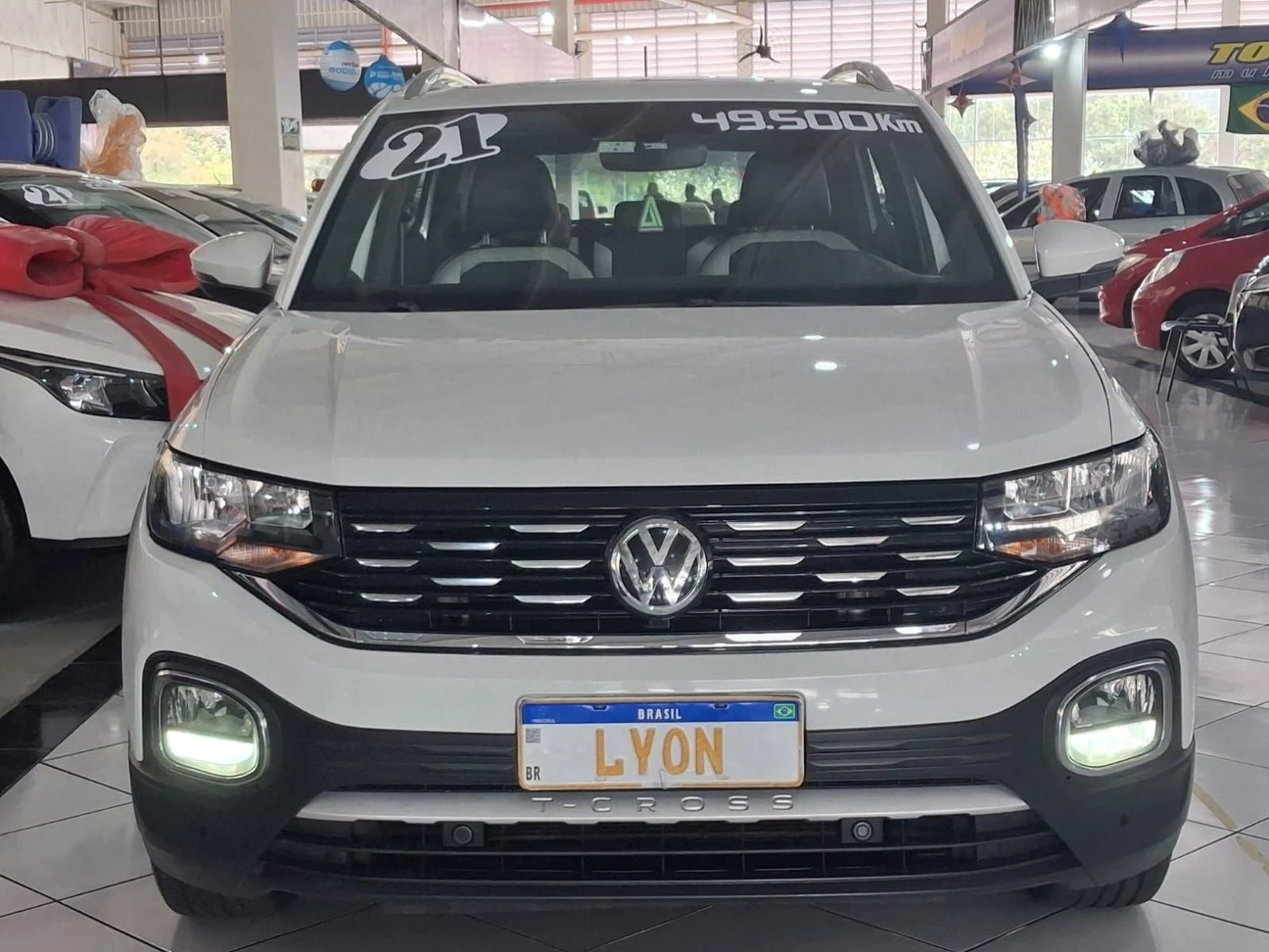 VOLKSWAGEN T-CROSS