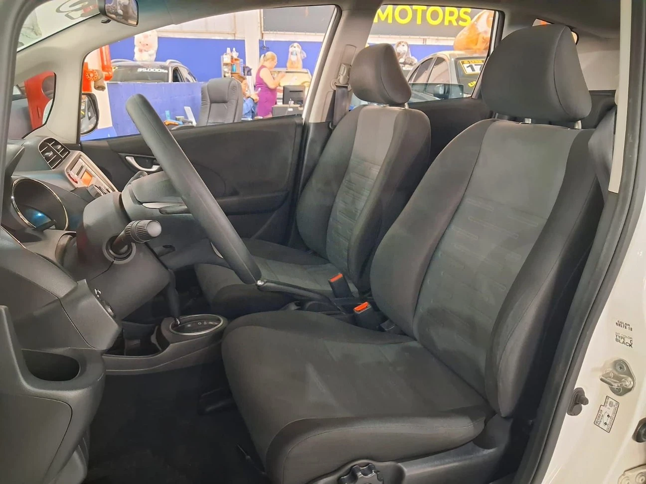 HONDA FIT