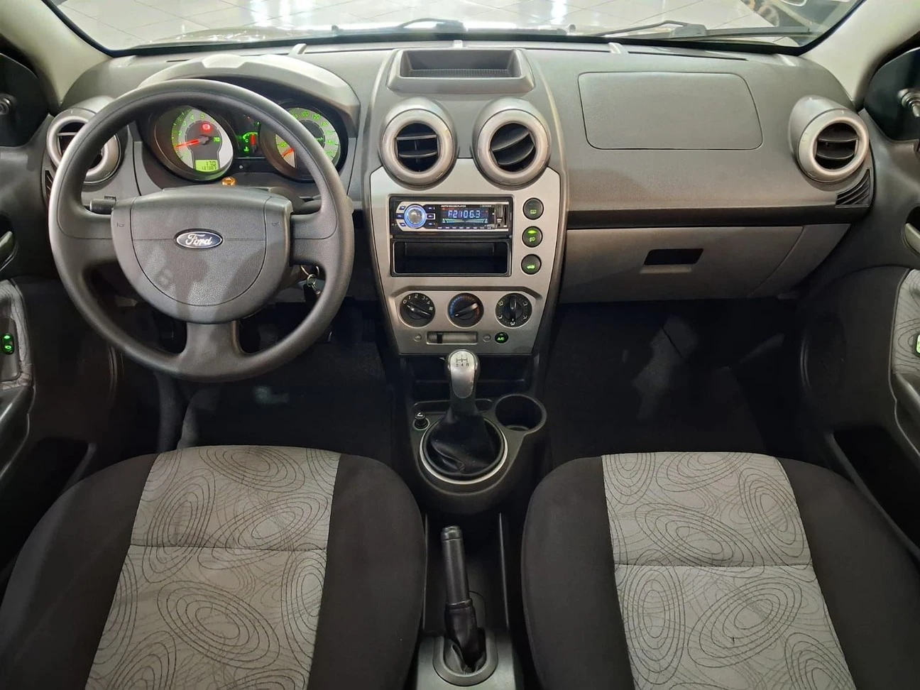 FORD FIESTA