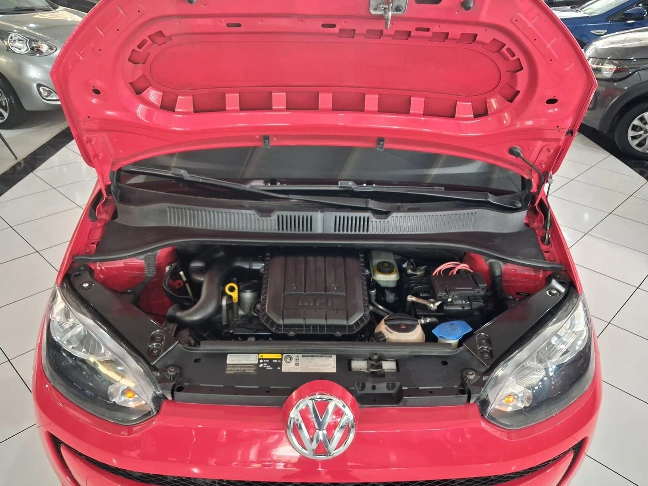 VOLKSWAGEN UP