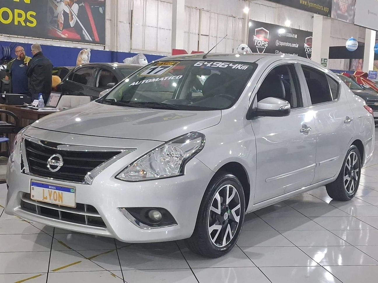 NISSAN VERSA
