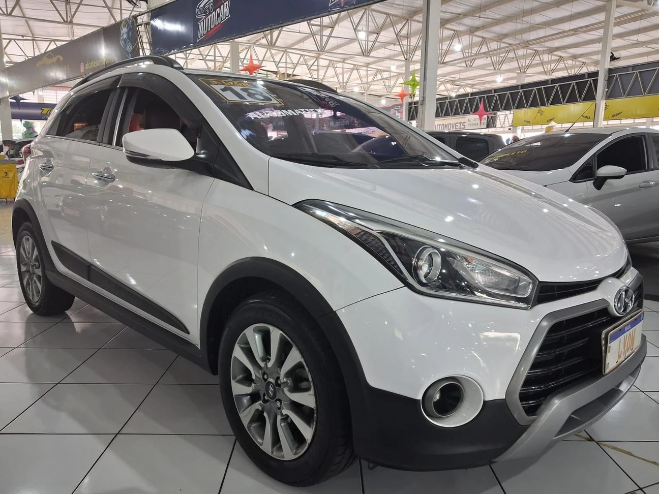 HYUNDAI HB20X