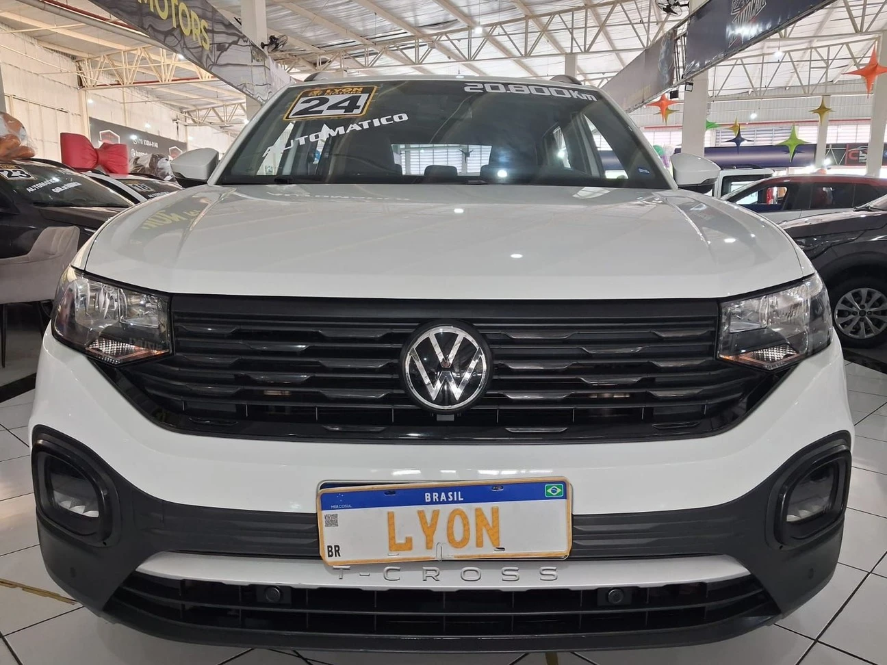 VOLKSWAGEN T-CROSS