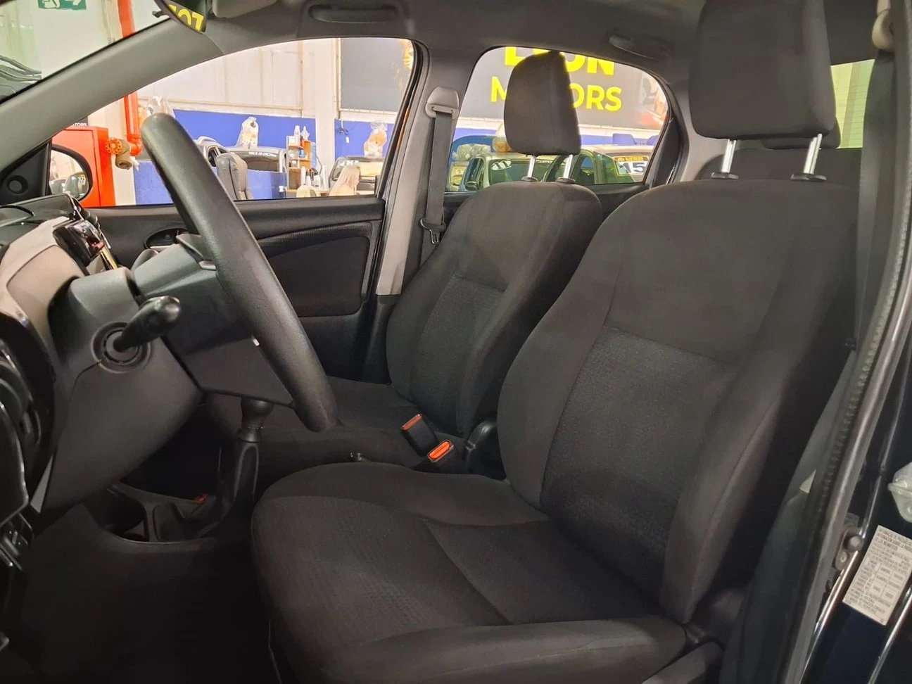 TOYOTA ETIOS