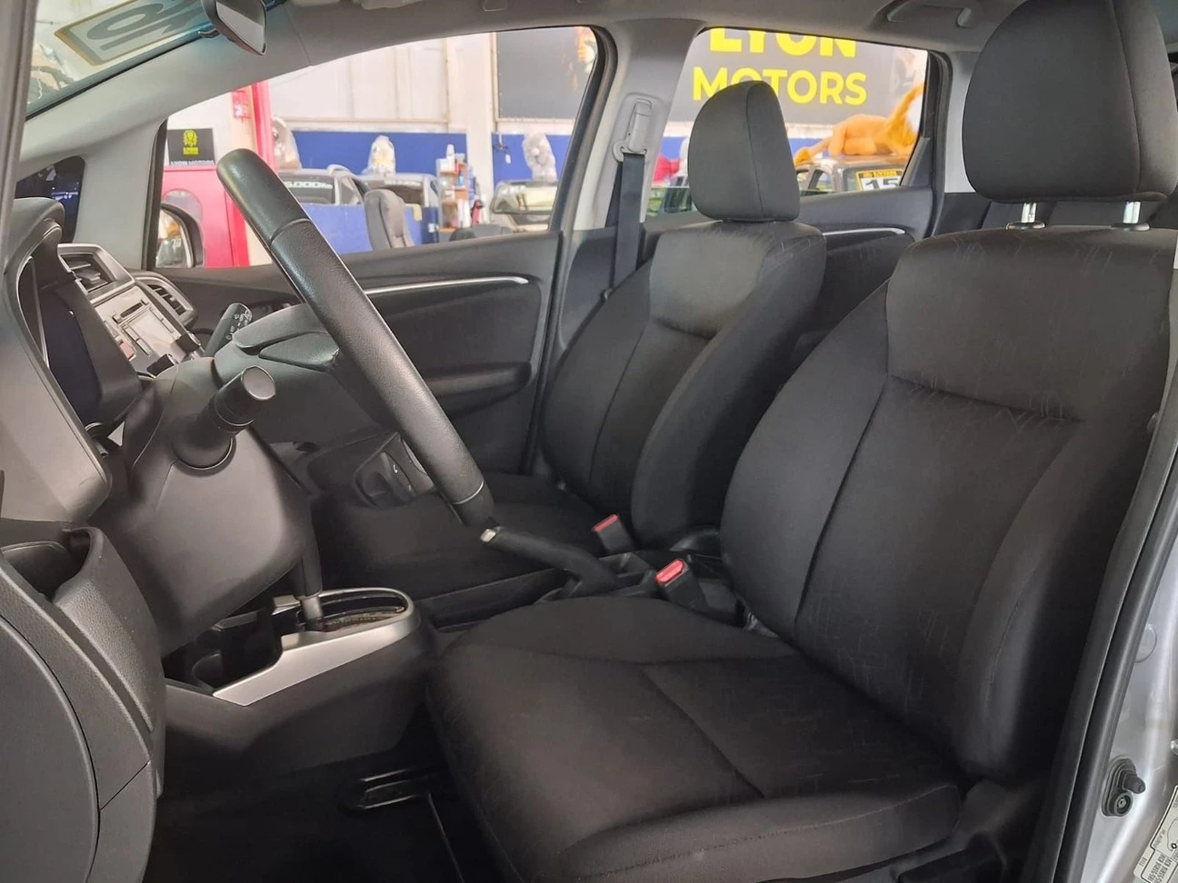 HONDA FIT