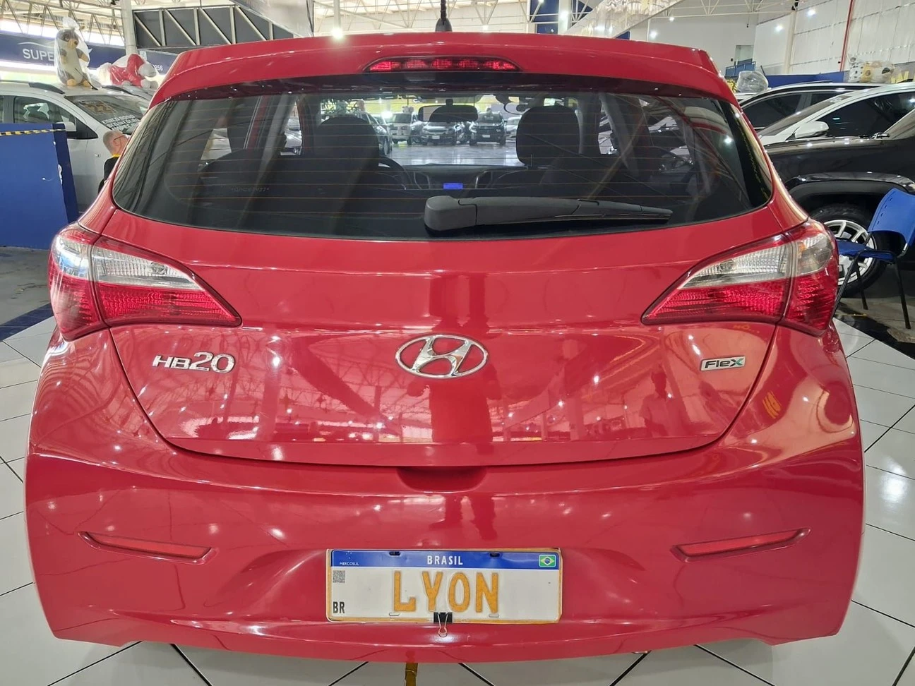 HYUNDAI HB20