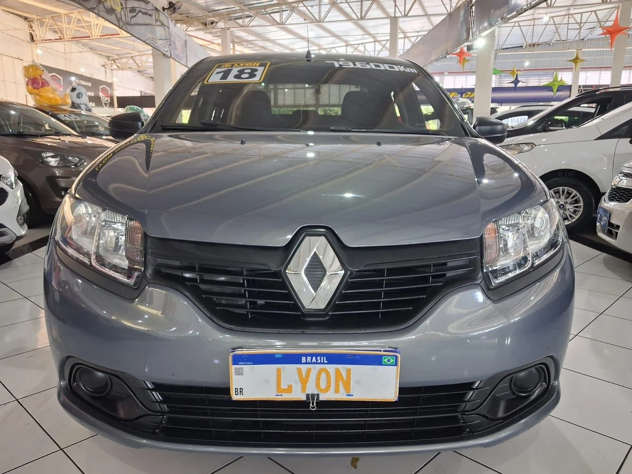 RENAULT LOGAN