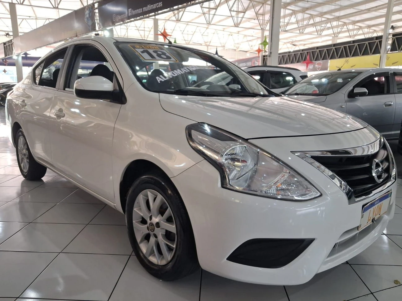 NISSAN VERSA