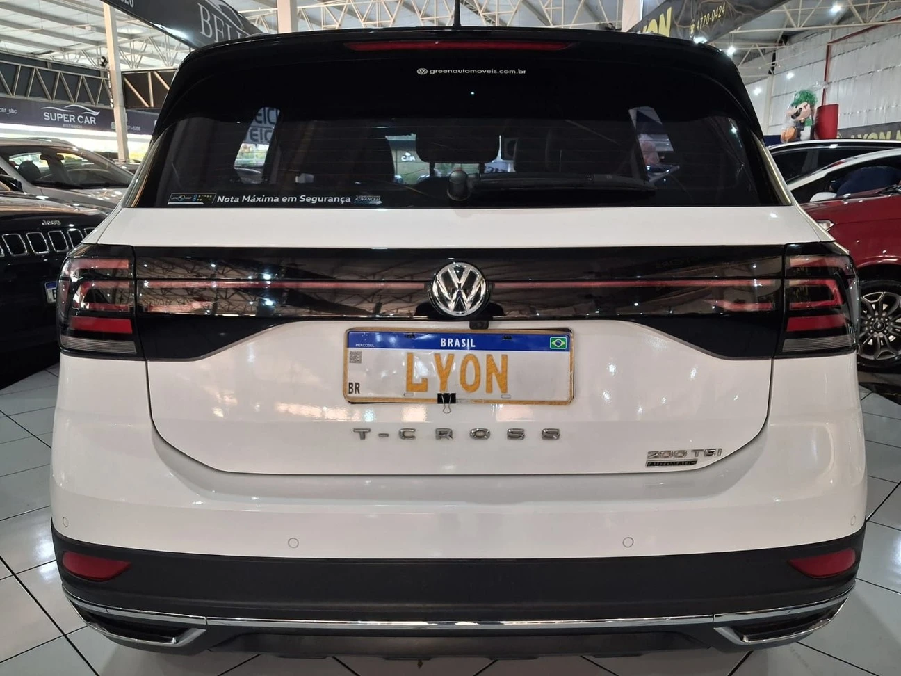 VOLKSWAGEN T-CROSS