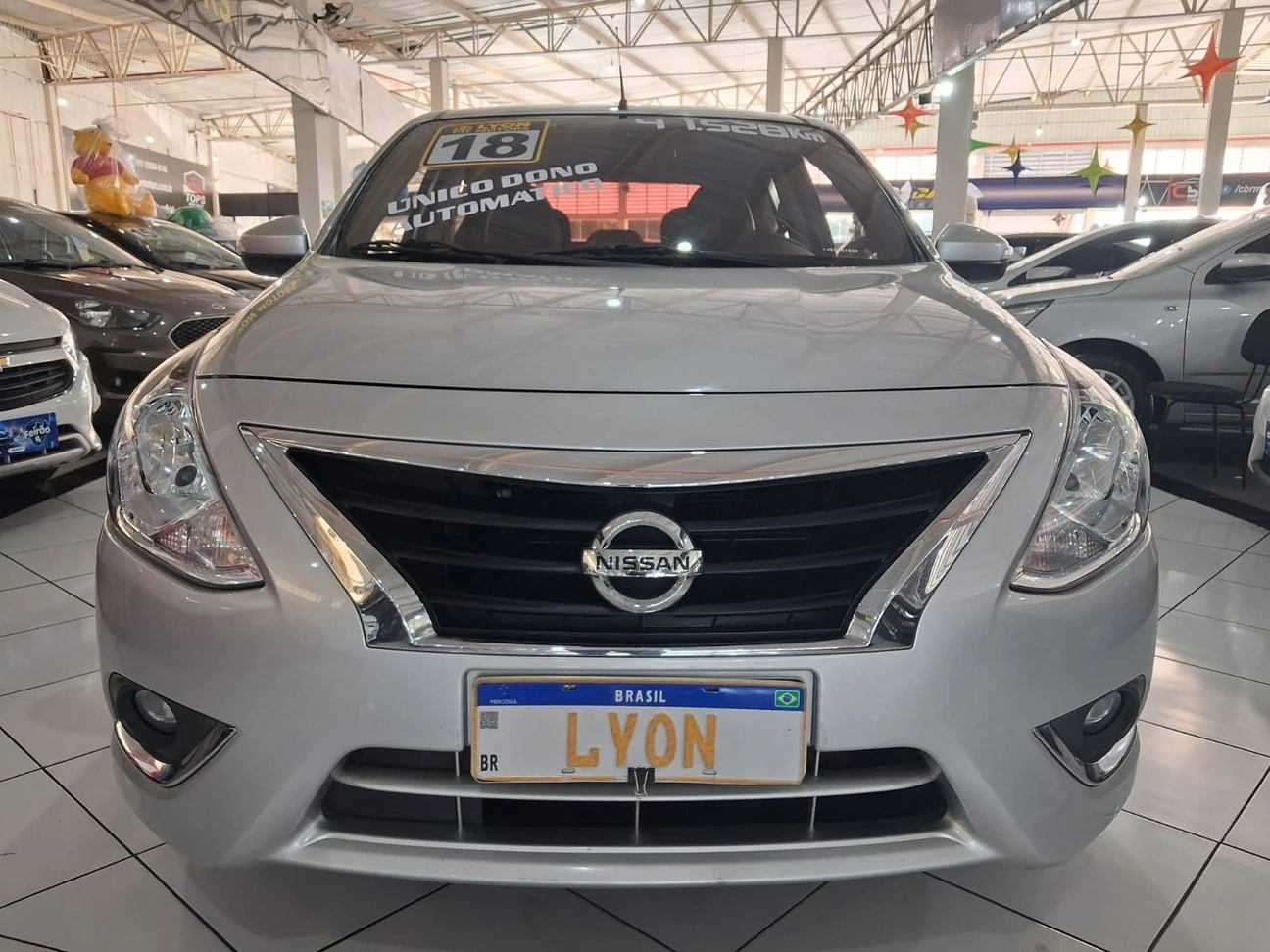NISSAN VERSA