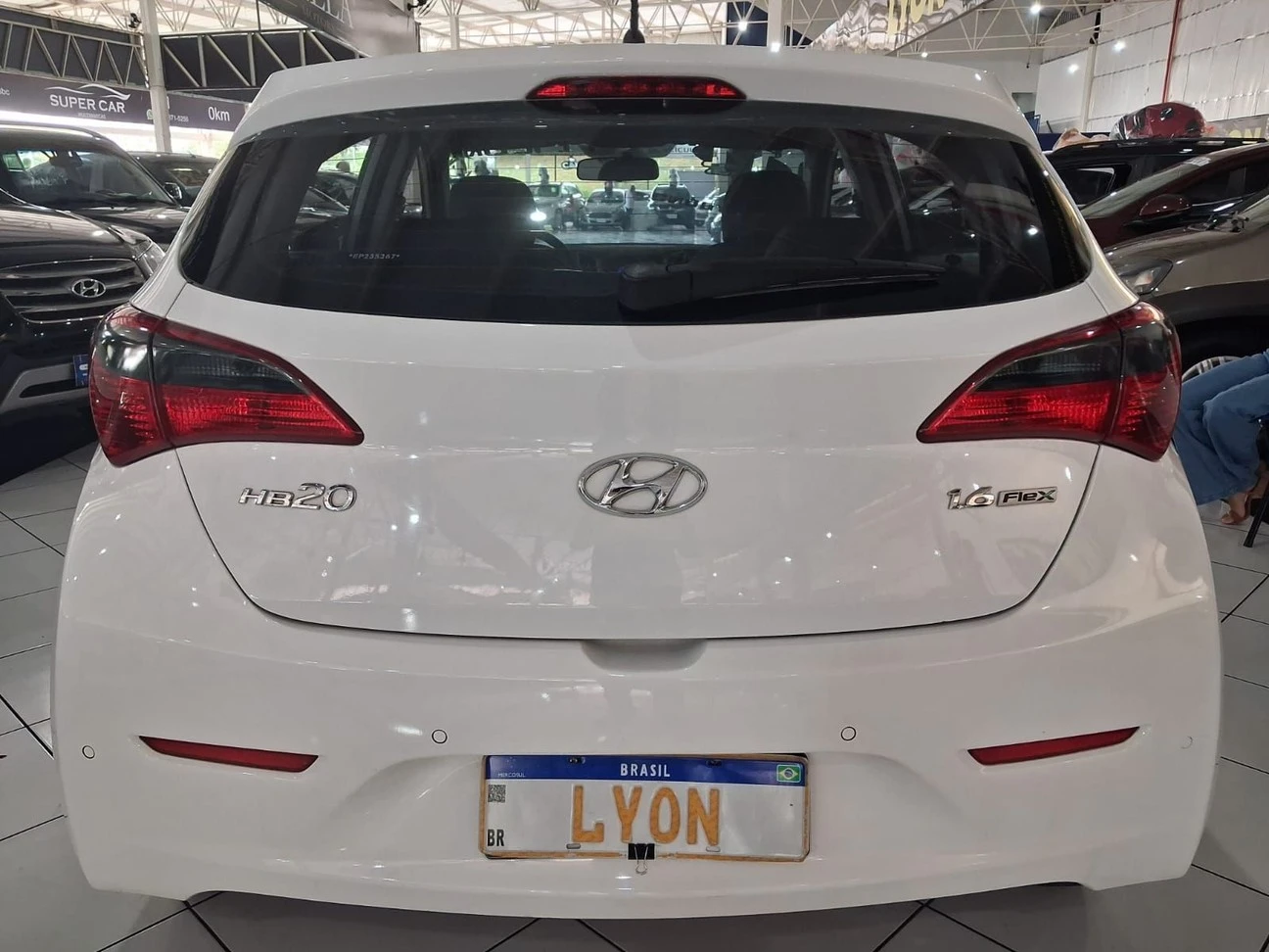HYUNDAI HB20