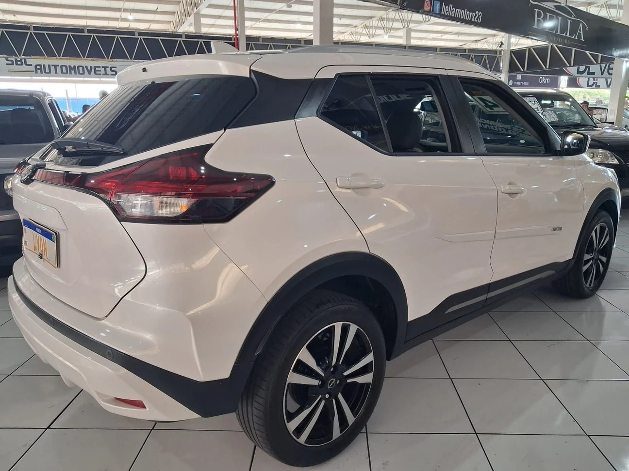NISSAN KICKS