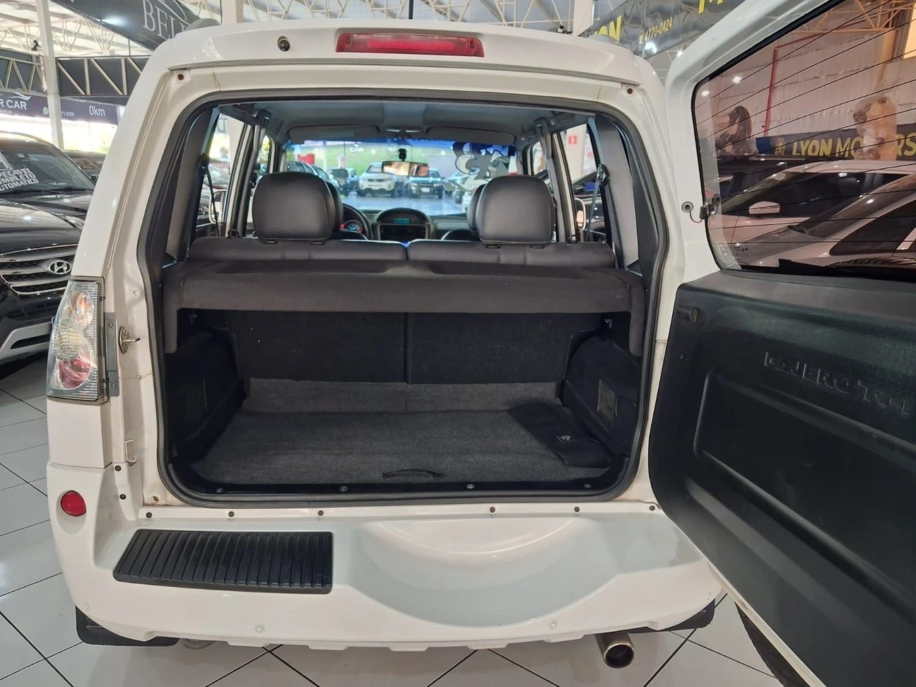 MITSUBISHI PAJERO TR4