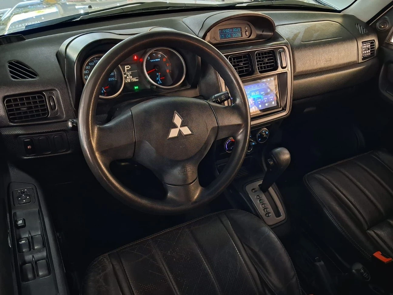 MITSUBISHI PAJERO TR4