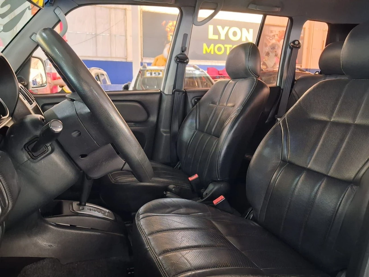 MITSUBISHI PAJERO TR4