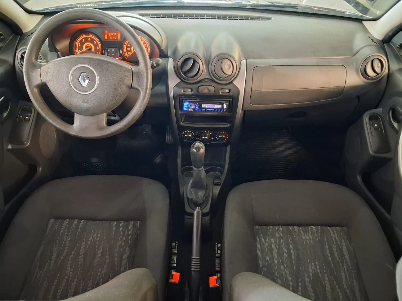 RENAULT SANDERO