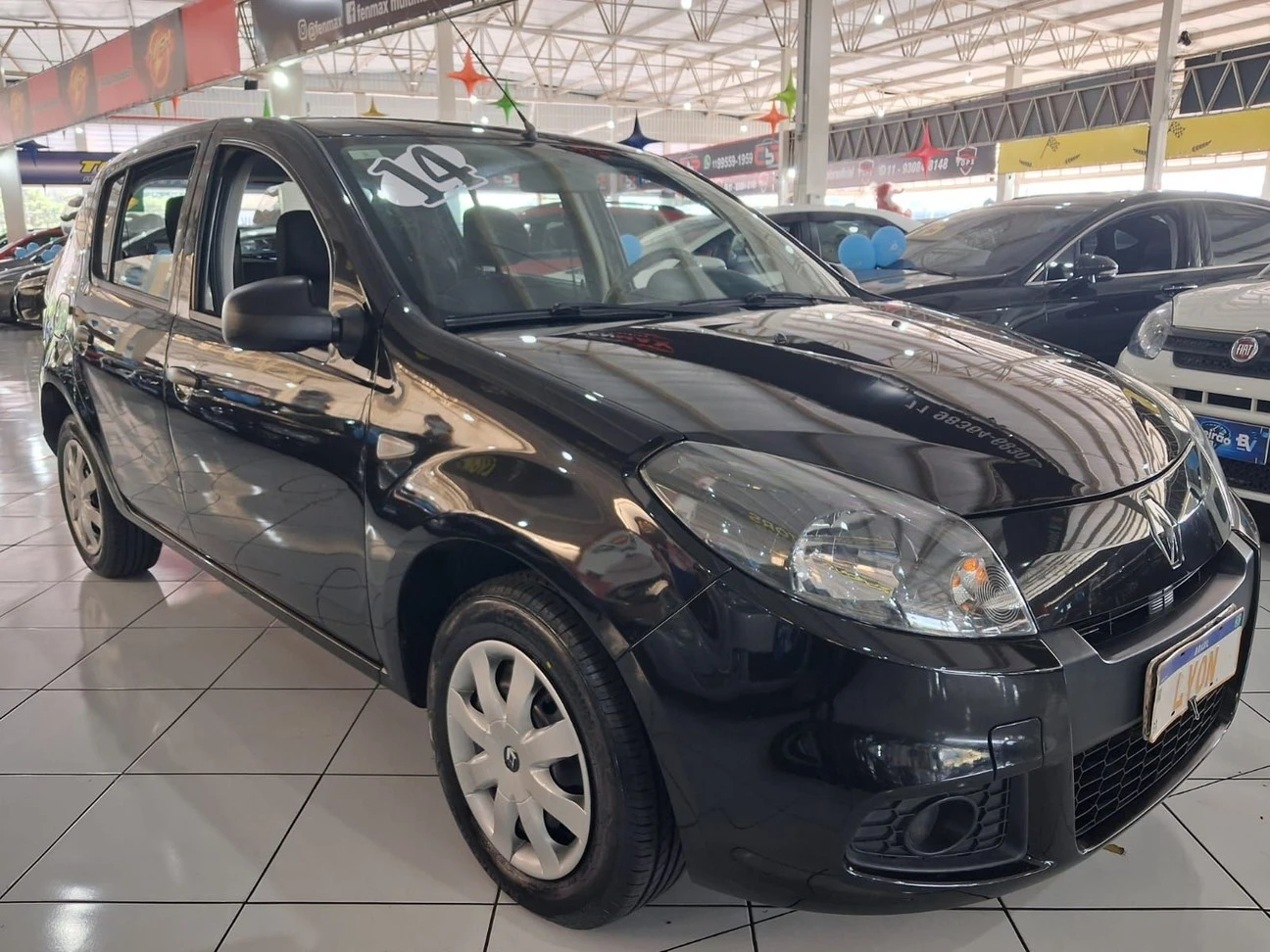 RENAULT SANDERO