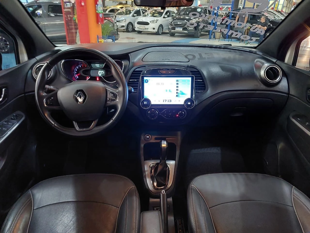 RENAULT CAPTUR