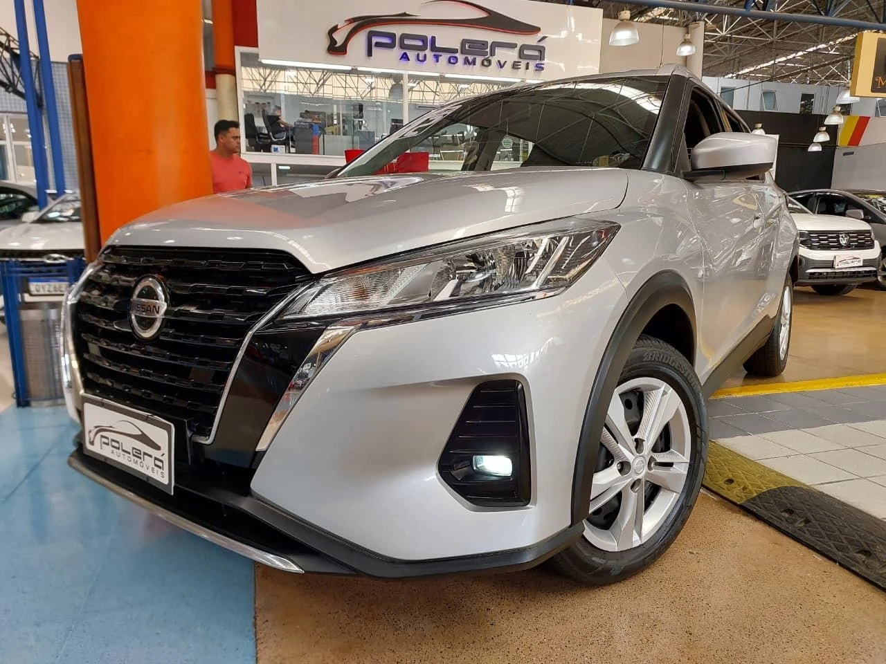 NISSAN KICKS