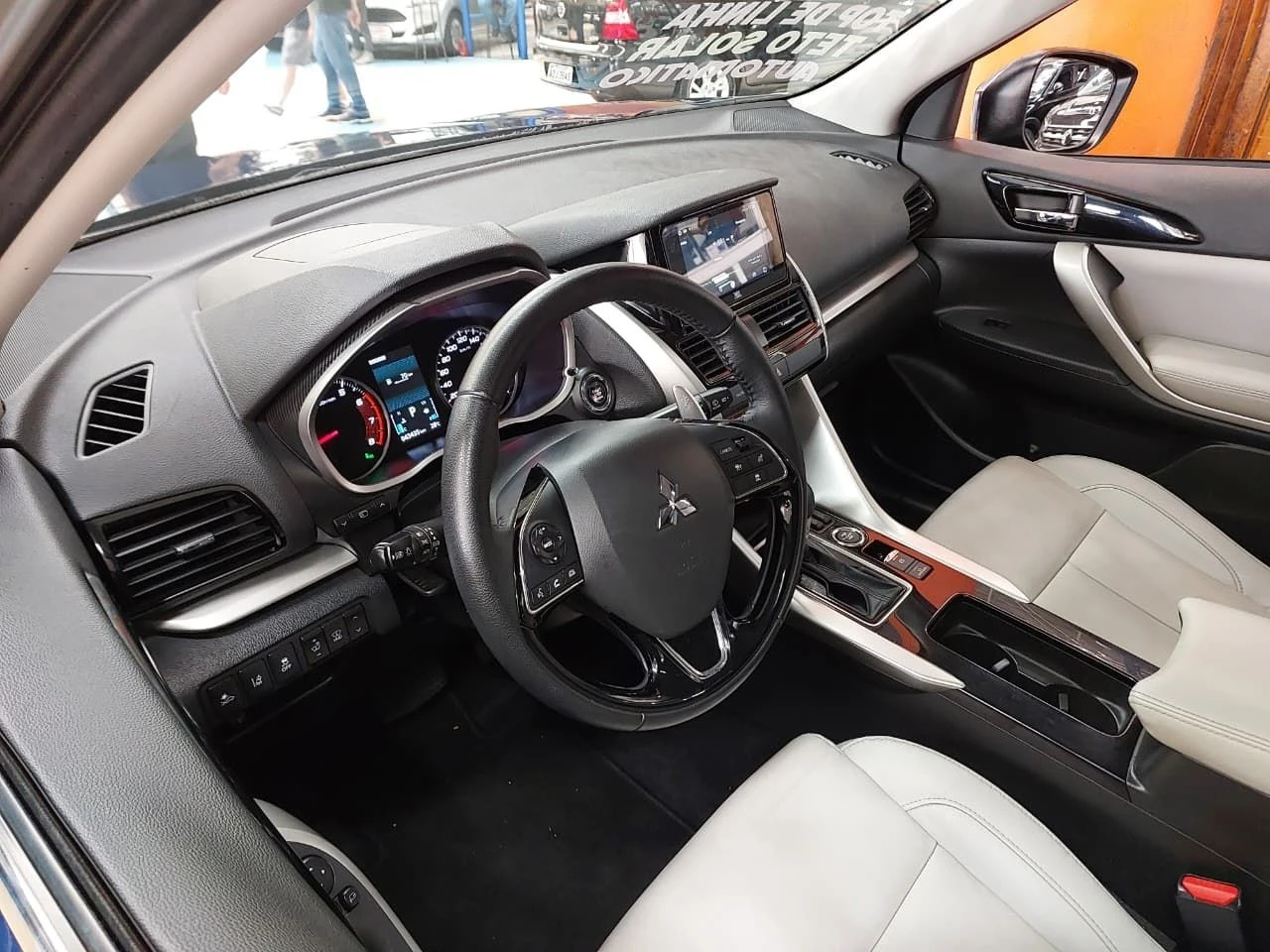 MITSUBISHI ECLIPSE CROSS