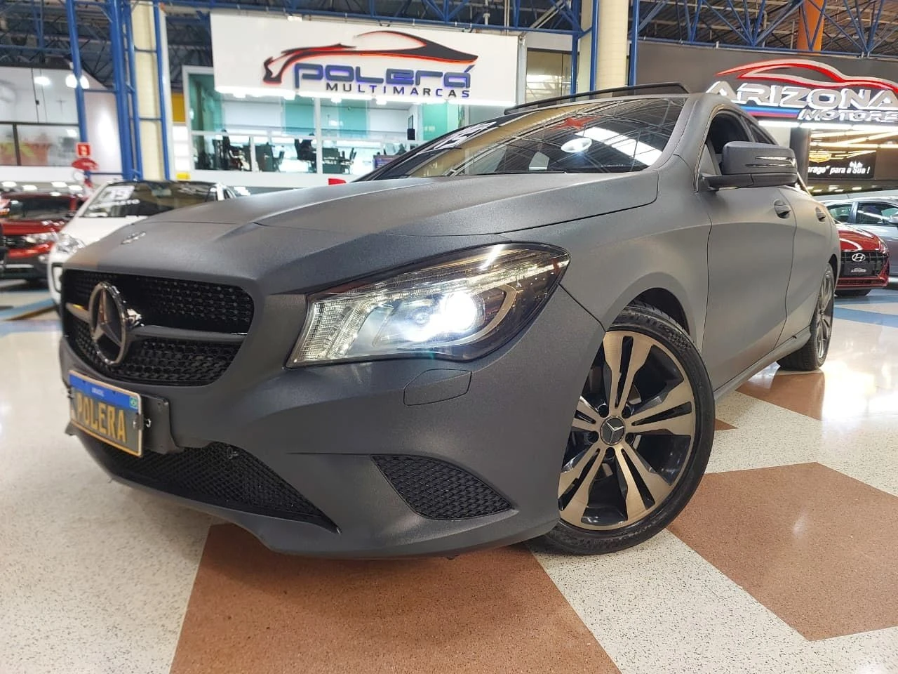 MERCEDES-BENZ CLA 200