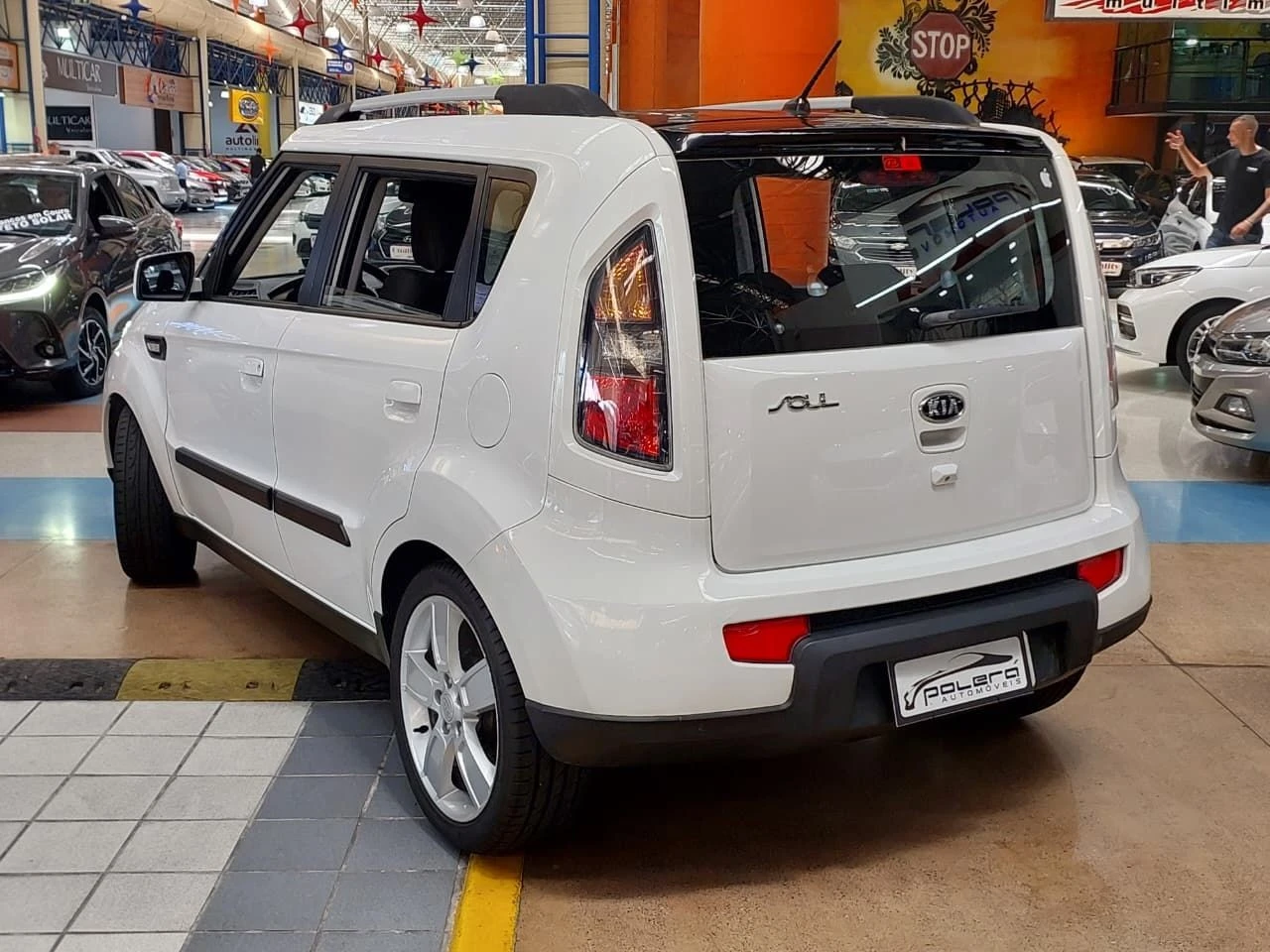 KIA SOUL
