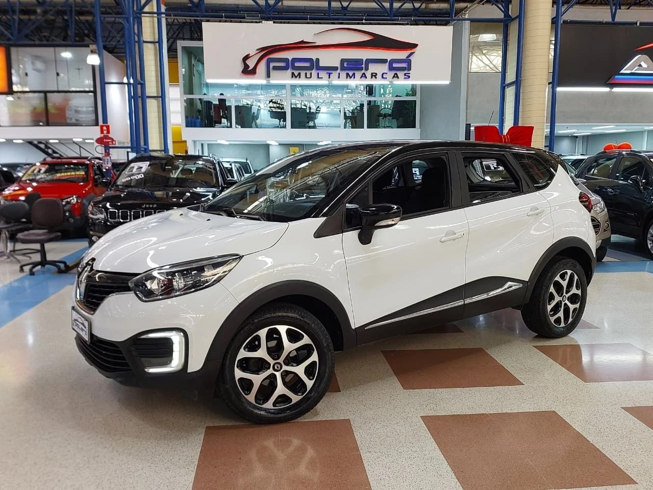 RENAULT CAPTUR