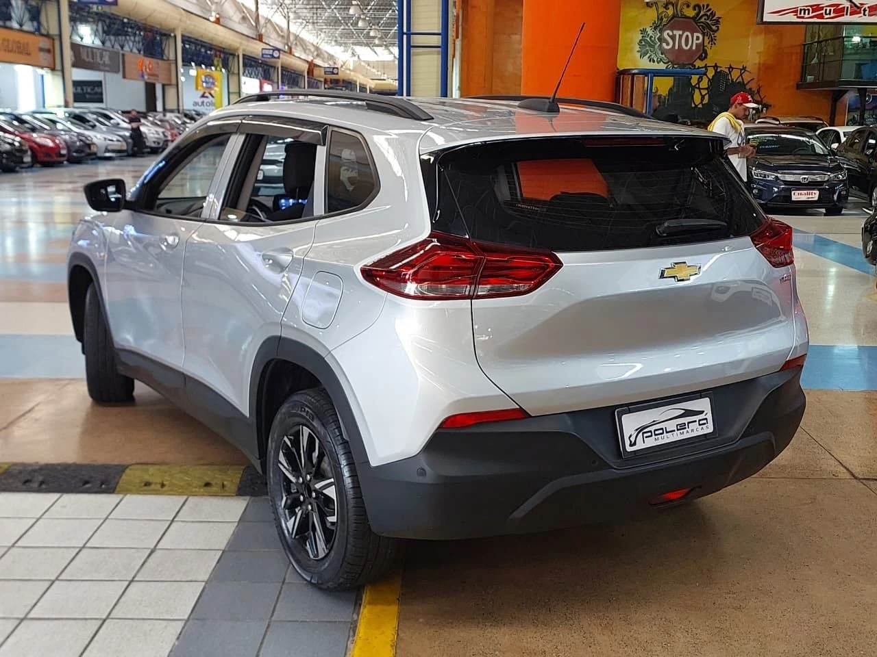 CHEVROLET TRACKER