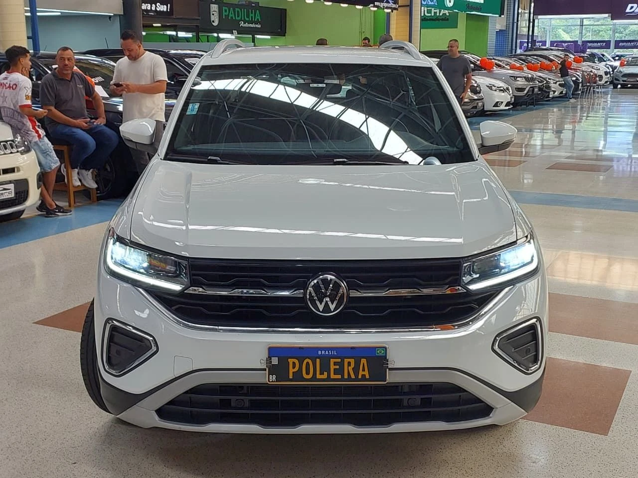VOLKSWAGEN T-CROSS