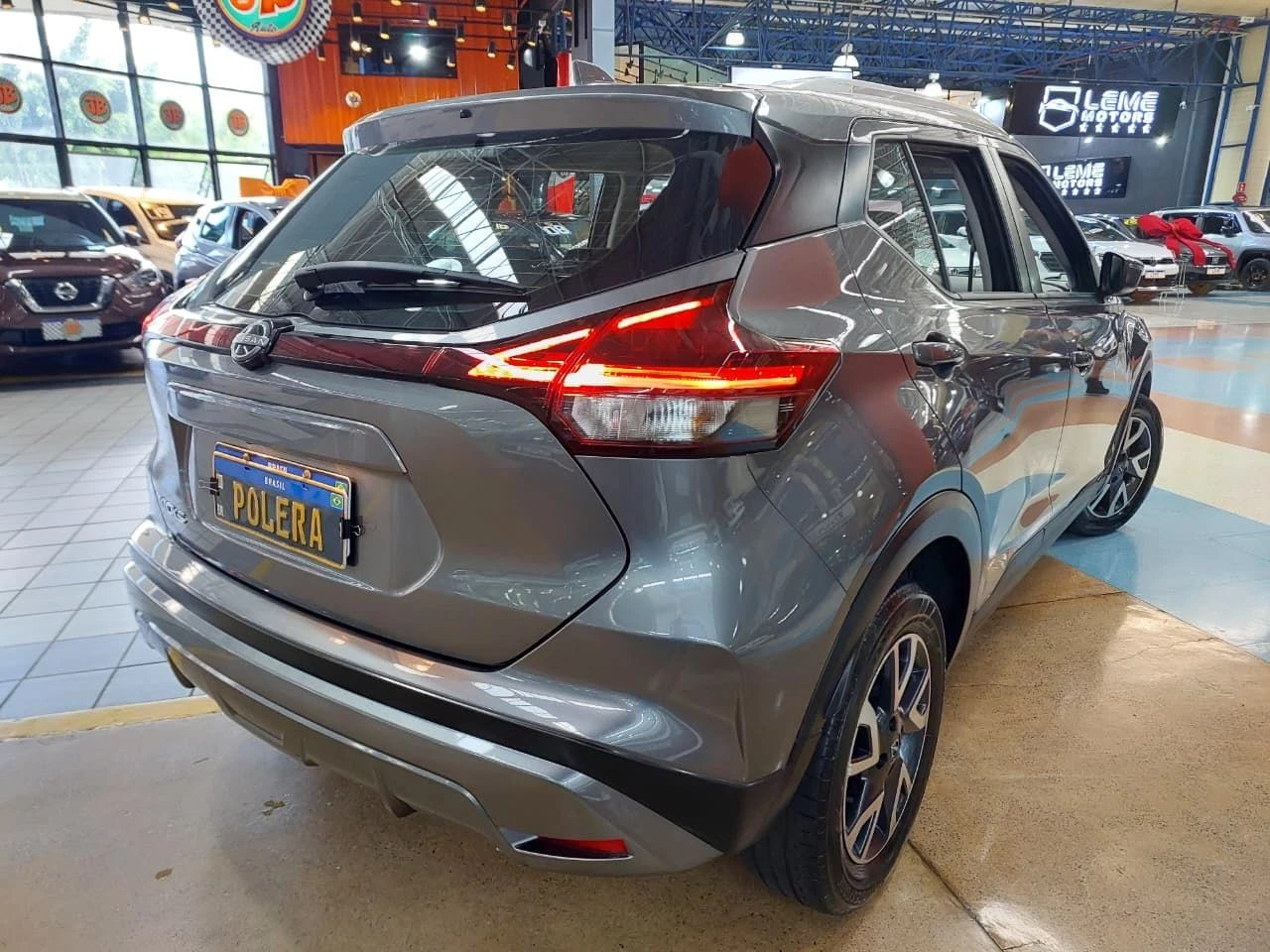 NISSAN KICKS