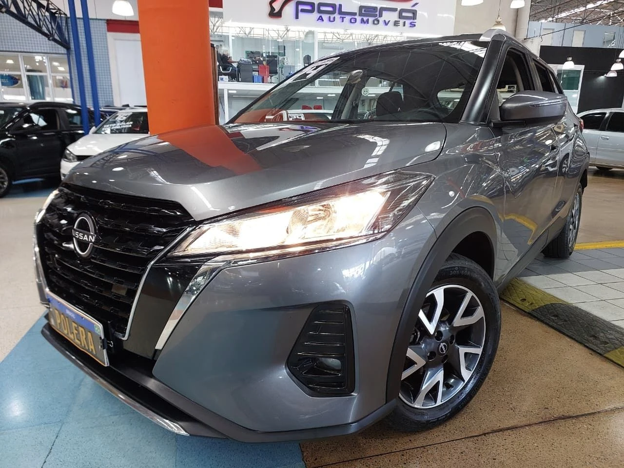 NISSAN KICKS