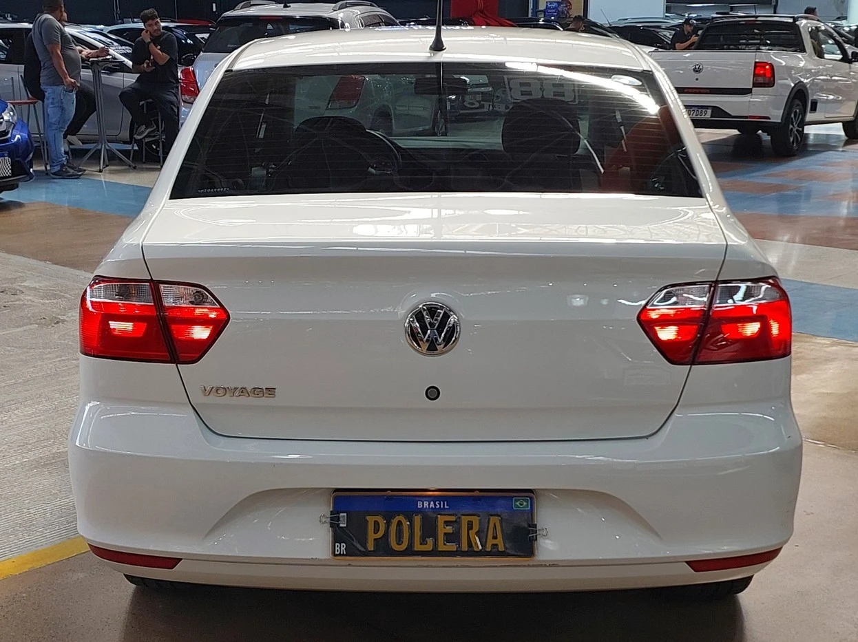 VOLKSWAGEN VOYAGE